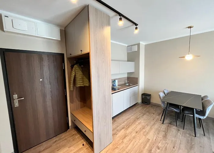 Bel Mare Sunny Flamingo 아파트 미엥지즈드로예